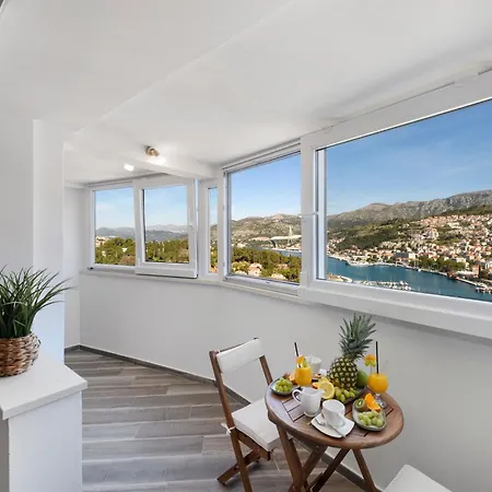 Apartment Antonija With Sea View Dubrovnik Exterior photo