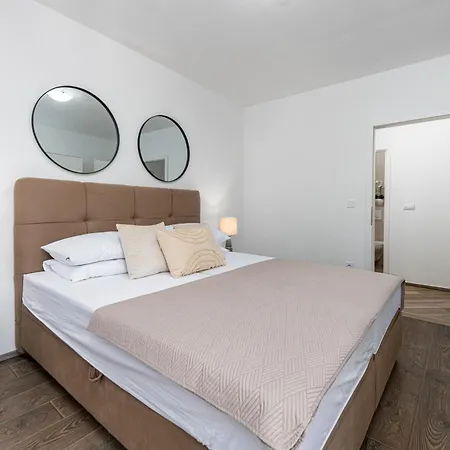 Apartment Antonija With Sea View Dubrovnik Exterior photo